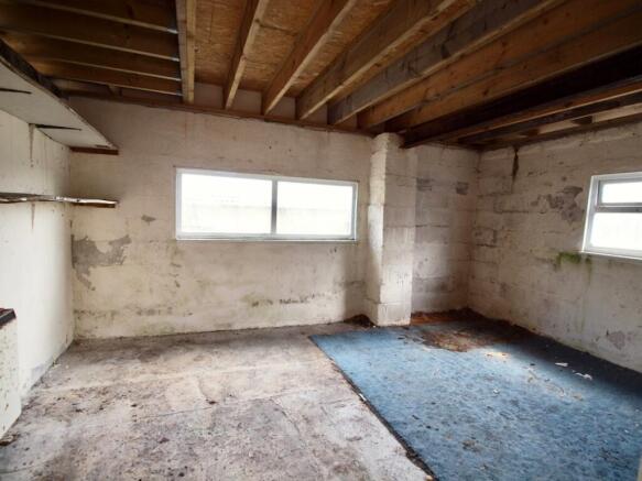 OUTSIDE ROOM