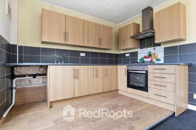 3 bed Semi-Detached for sale Image 5