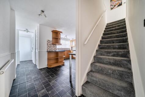 Fulmer Walk, Waterlooville