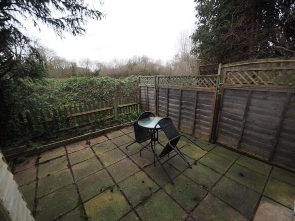 Rear patio garden