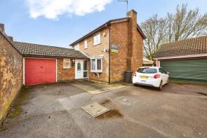 33, Sunnymead, Werrington, Peterborough PE4 5BY