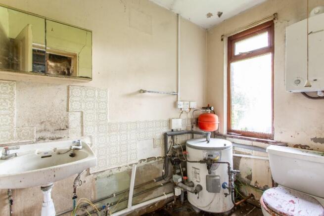 Bathroom / W.C