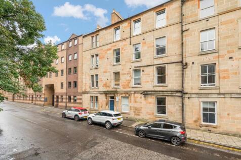 7/2 Sciennes, Marchmont, Edinburgh, EH9 1NH