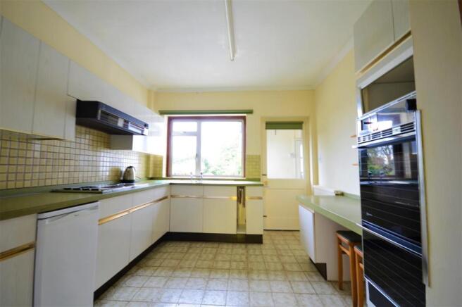 Kitchen Craig.JPG