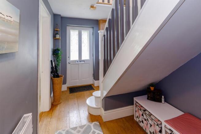 8434999-interior10-800.jpg