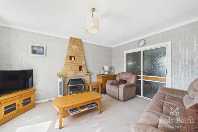 3 bed Semi-Detached for sale Image 8