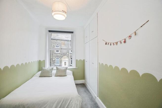 3 bed Terraced for sale Image 7