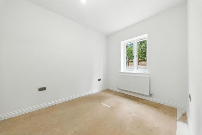 2 bed Semi-Detached for sale Image 9