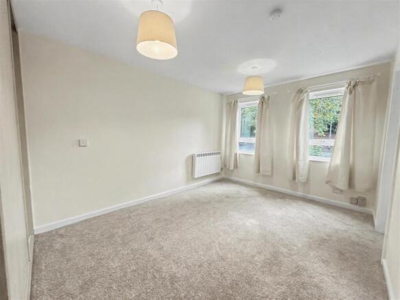 Lounge/Bedroom