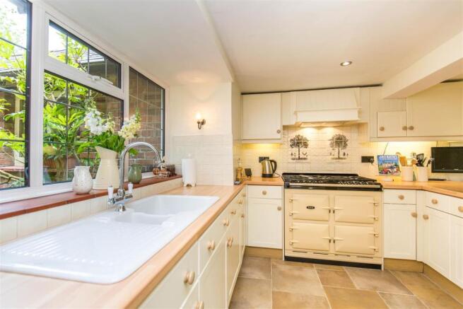 Kitchen.jpg