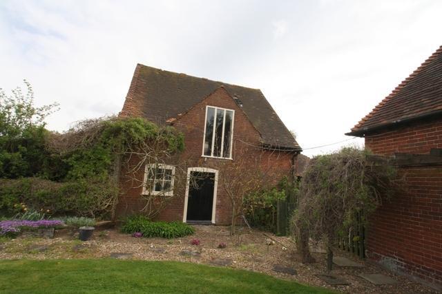 Outbuilding