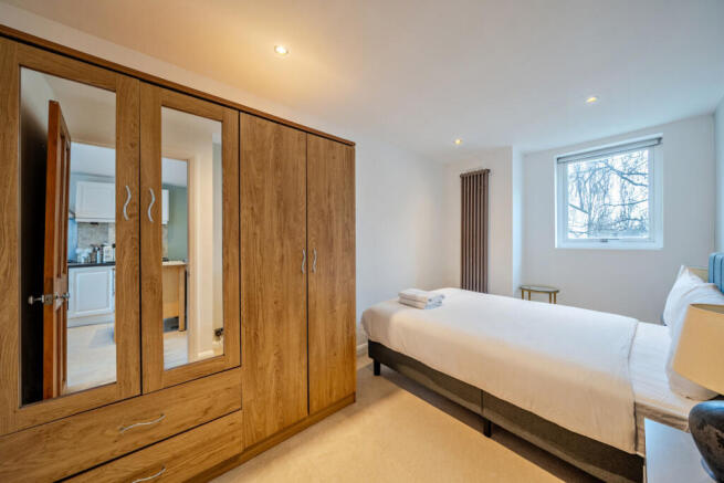 1418287-5-699c291...