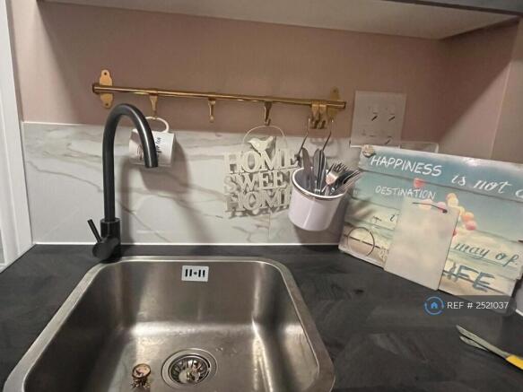 Kitchen Basin & Induction 