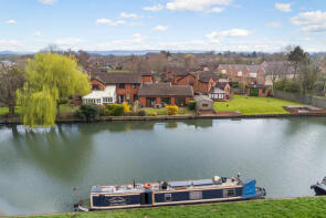 Canalside, Lake Lane, Gloucester GL2 7HG