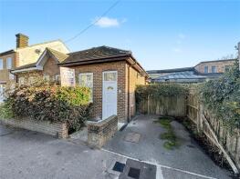 5a, King Street, Gillingham ME7 1EY