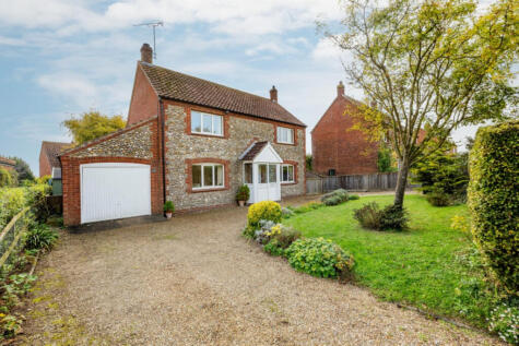 St. Marys Lane, Holt, NR25 7