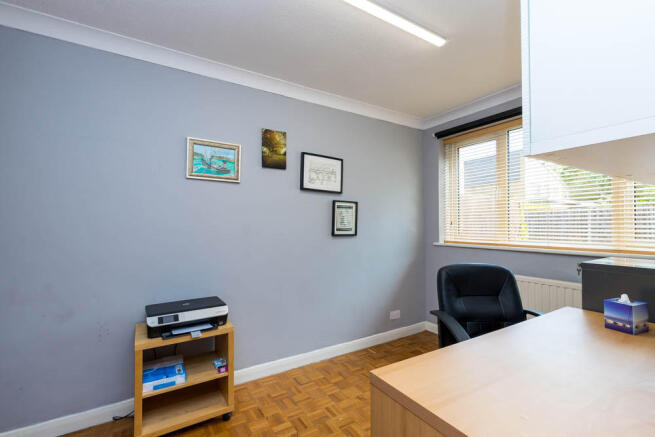 Large Study/ Office