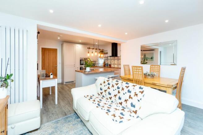 Lounge, Kitchen & Dining Room