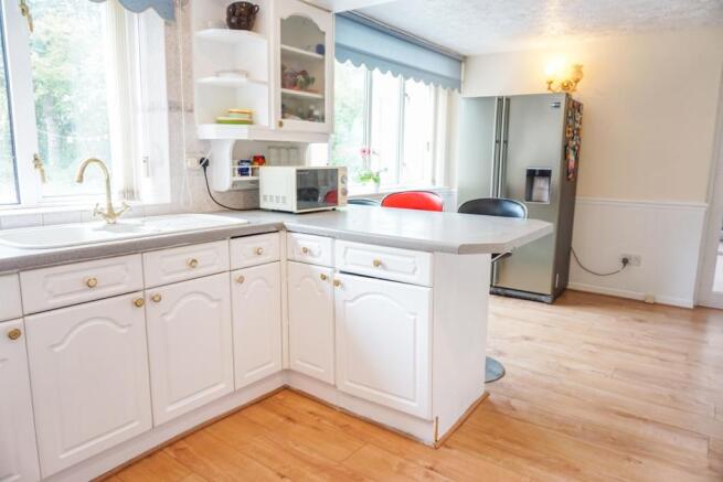 Kitchen/Breakfast