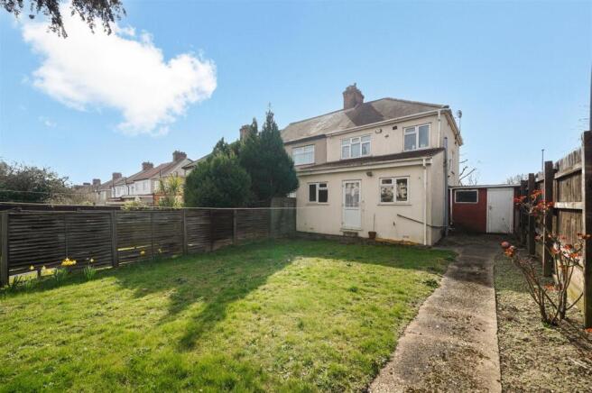 200 Whitton Avenue East - Xtc2tHUbC6Eq0o6zVPza.jpg