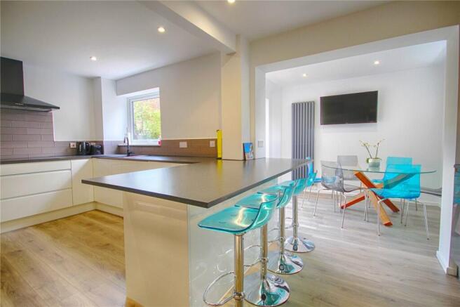 Kitchen /Dining Room