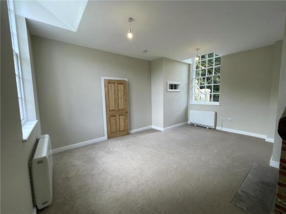 1 bed Detached to rent Image 7
