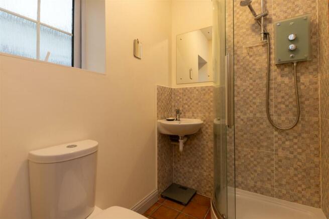 46 Broadwater Avenue (17 of 42).jpg