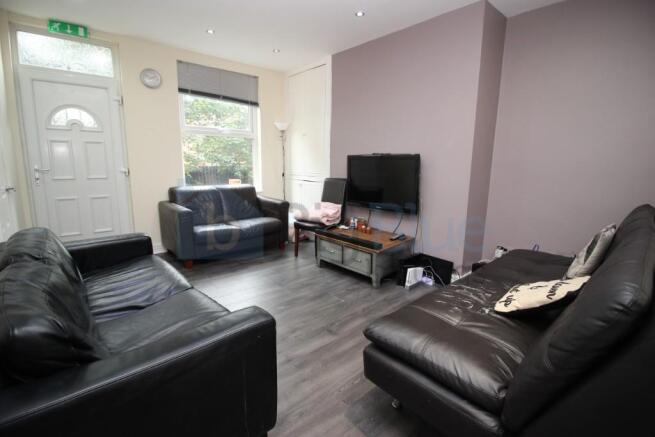 7 bed Terraced to rent Image 12