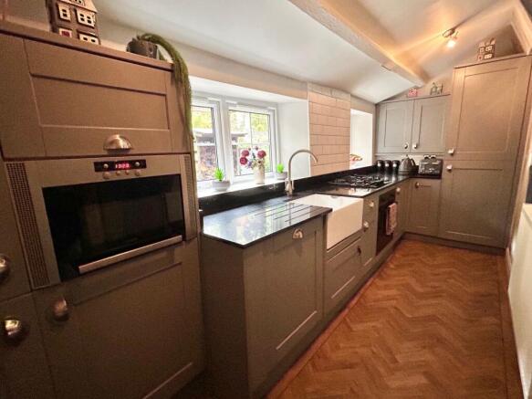 2 bed End of Terrace for sale Image 5