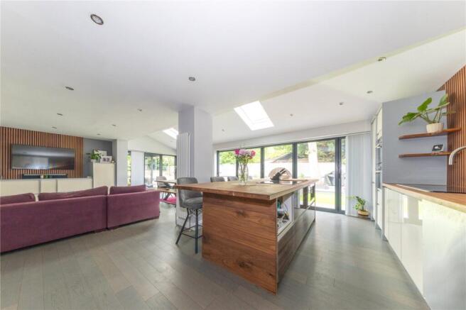 Kitchen Family Room