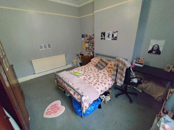 Ground floor front b