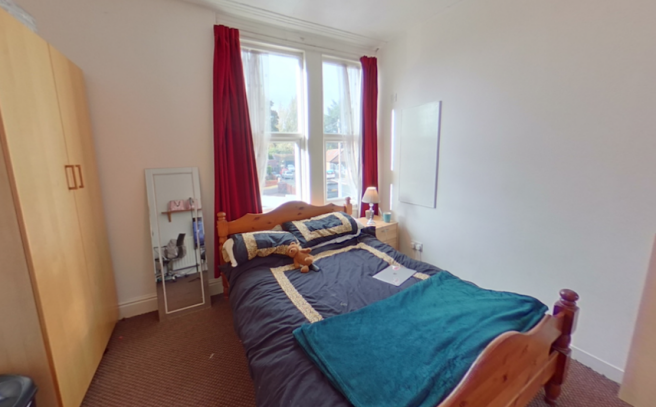 8 bed Terraced to rent Image 7