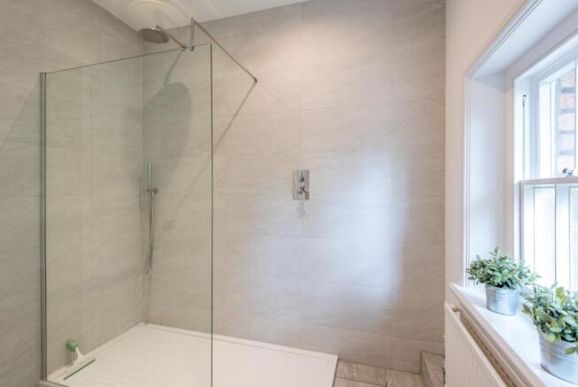 Family Shower Room