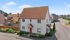 2, Oaklands Drive, Bury St. Edmunds IP28 8ZX