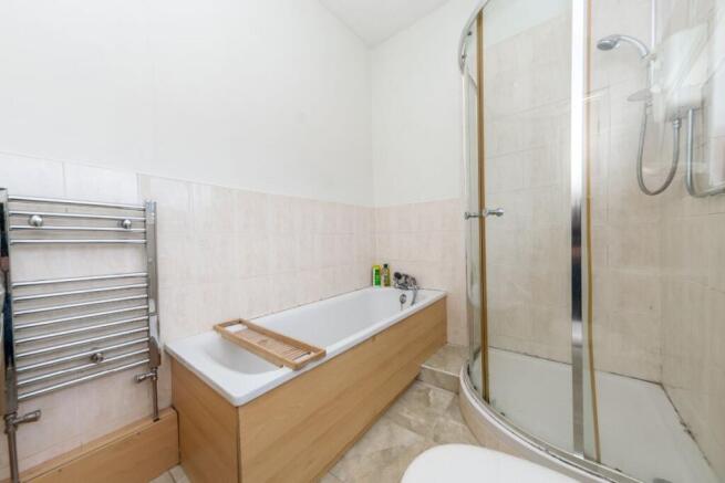 2 bed Terraced for sale Image 9
