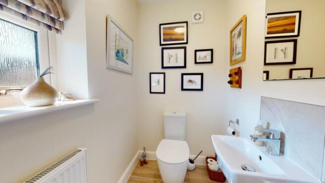 CLOAKROOM/WC
