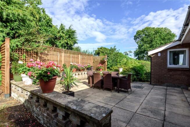 Terrace To Side