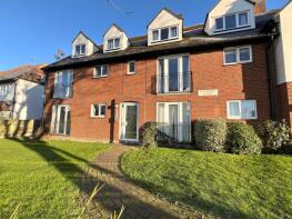 Flat 1, 56 Dalwood Court, Hadleigh Road, Leigh-on-sea SS9 2LZ