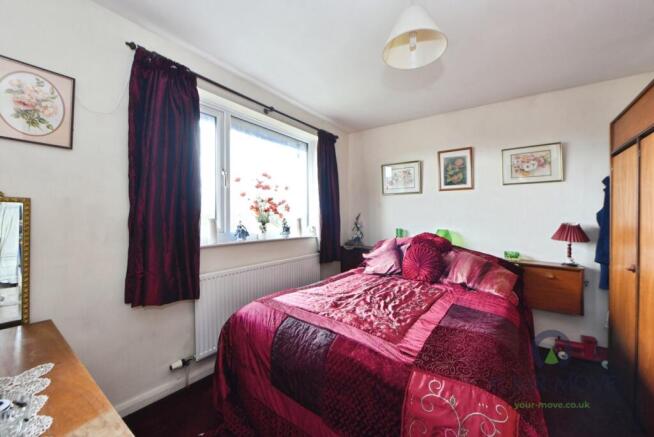 5 bed Semi-Detached for sale Image 8