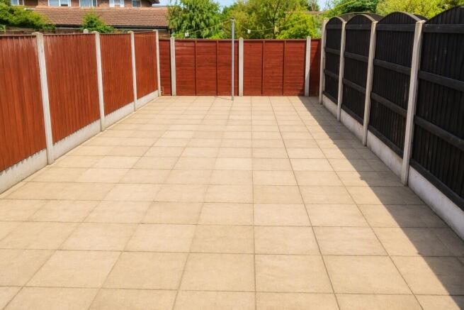 3 bed Semi-Detached for sale Image 8