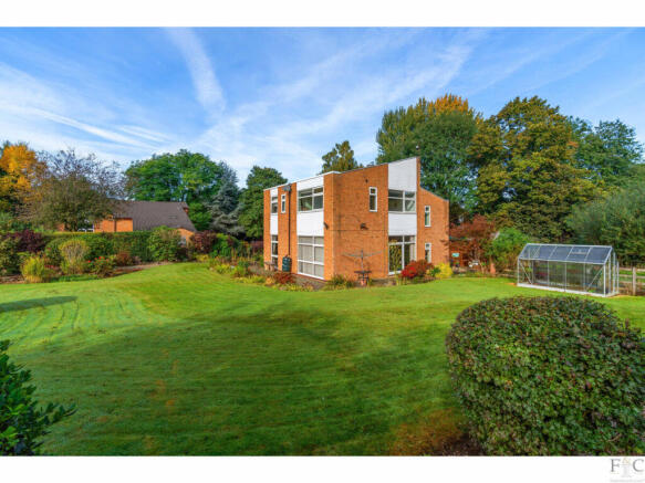Southmeads Close, Leicester, LE2 photo 4