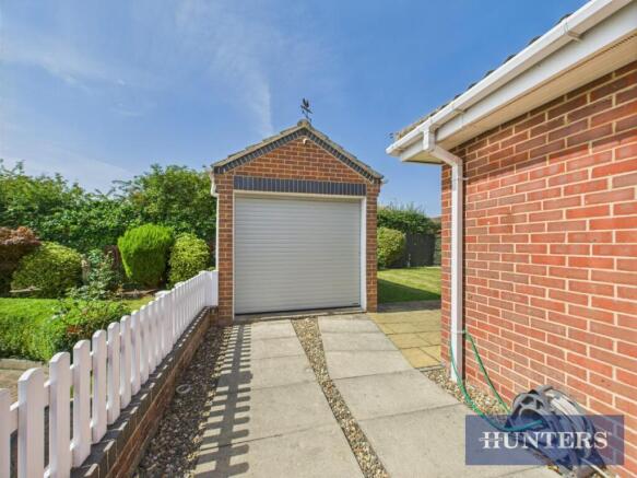 3 bed Detached Bungalow for sale Image 12