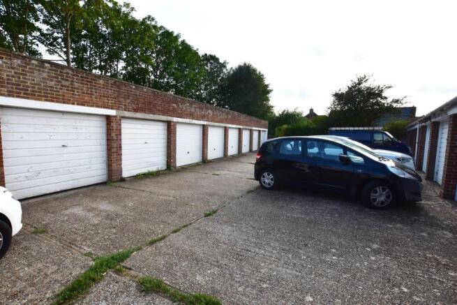 Garage.JPG