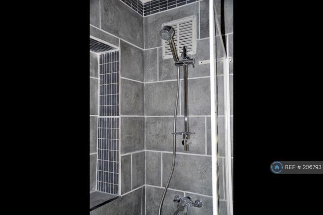 Bathroom2