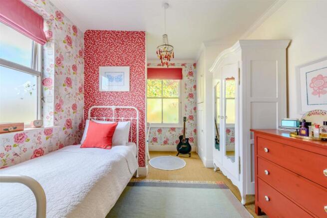 8443272-interior17-800.jpg