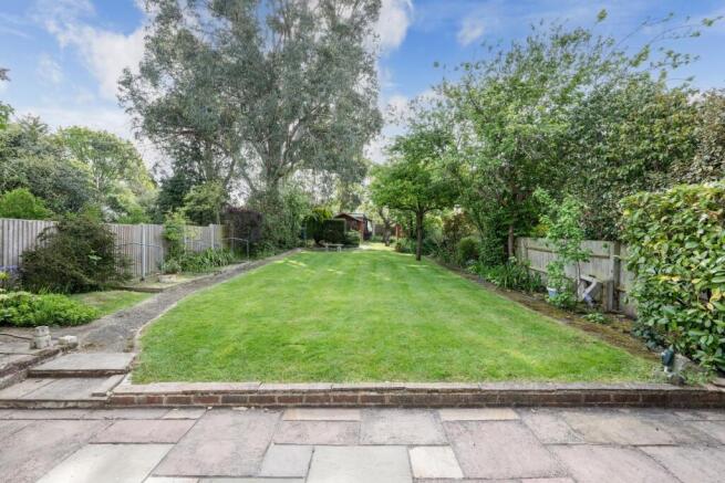 THORNDON GARDENS
