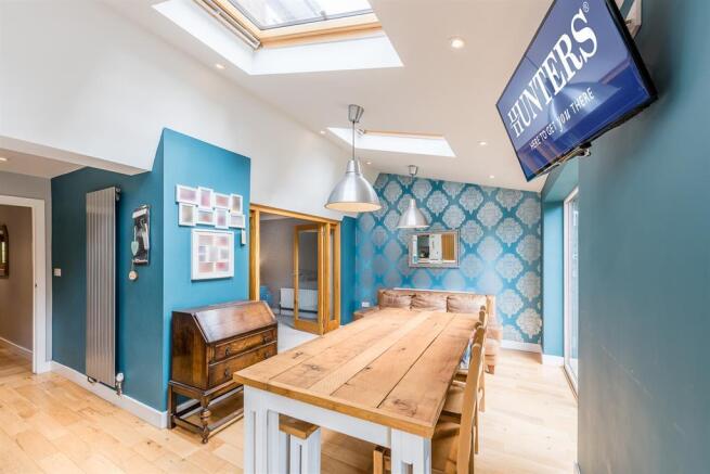 KITCHEN - DINER