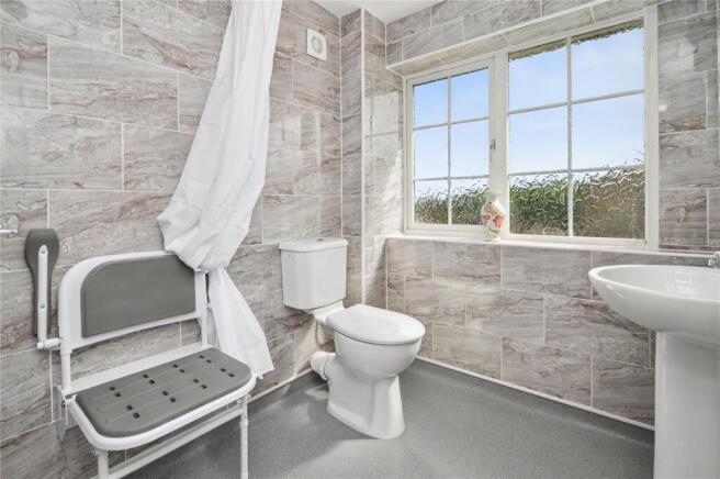 3 bed Semi-Detached for sale Image 9