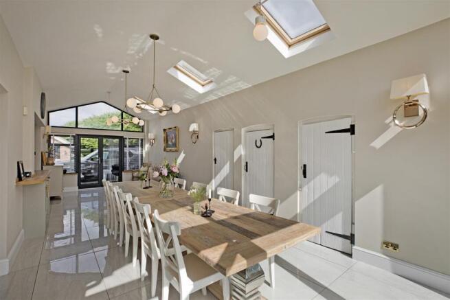 4 bed Country House for sale Image 6