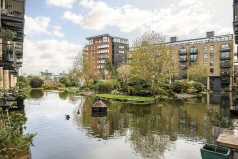 Providence Square, Shad Thames